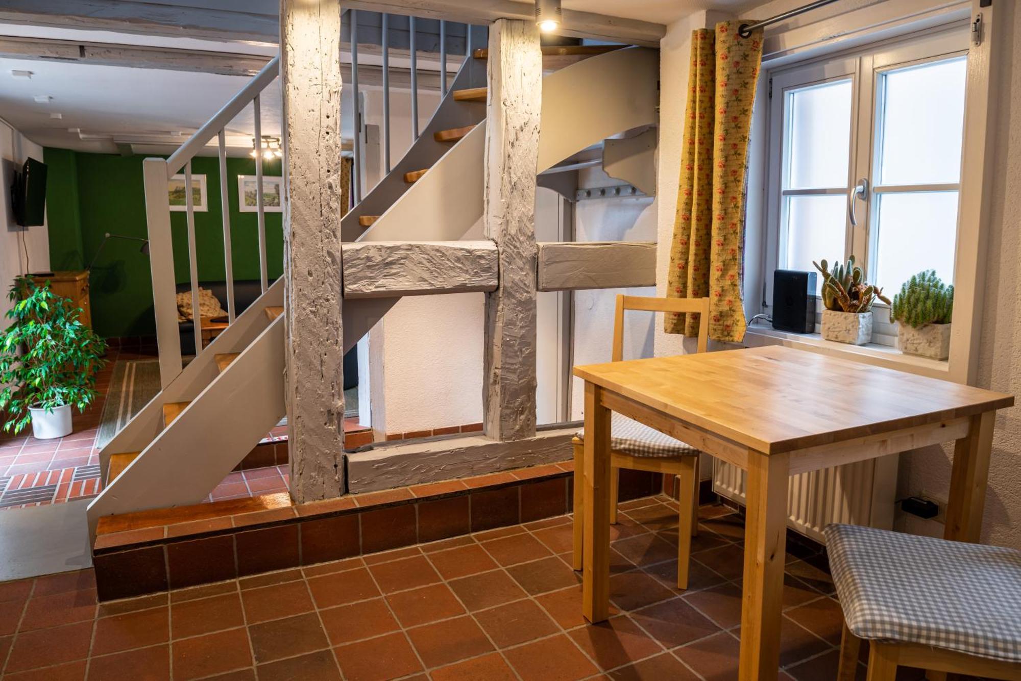 Fachwerkhotel - Ferienhaeuser Vorhof Zur Hoelle 크베들린부르크 외부 사진